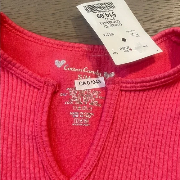 Pink Ribbed T-Shirt - Picture 4 of 5